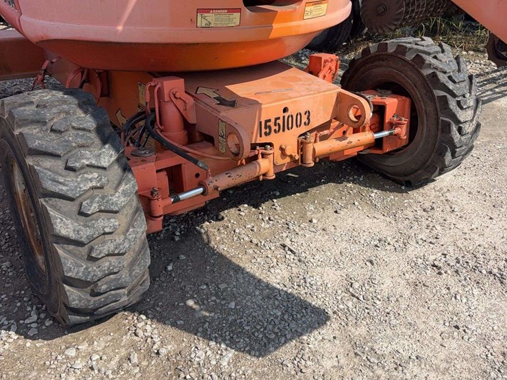 2000-jlg-600a-image-12