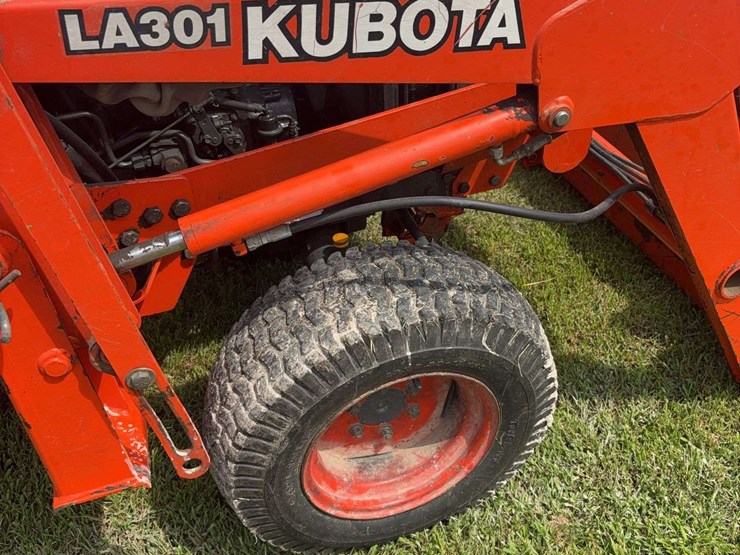 kubota-b1700-image-15