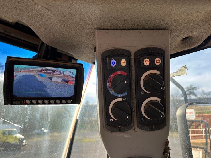 2012-caterpillar-950k-image-44