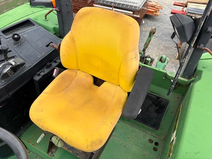 john-deere-6405-image-19