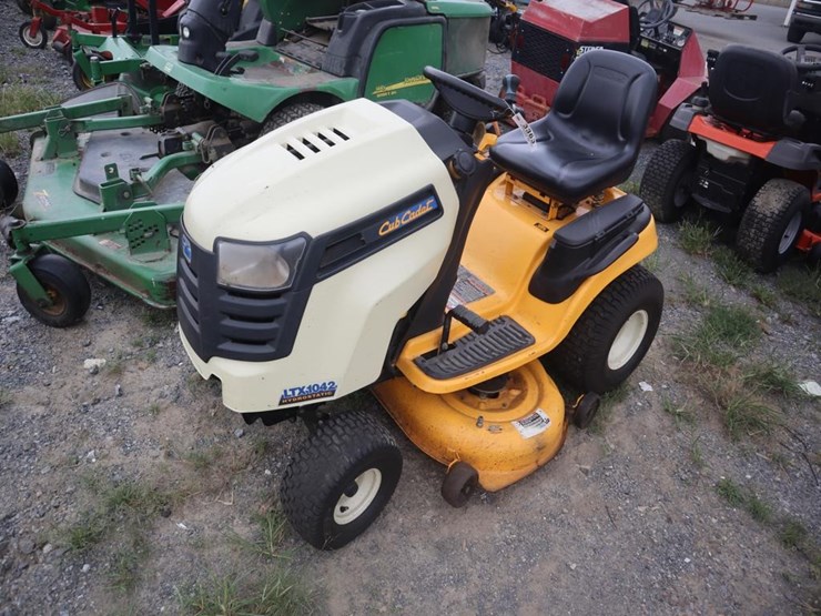 cub-cadet-ltx1042-image-4