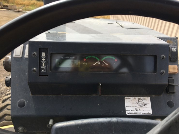 2017-deere-210lep-image-6