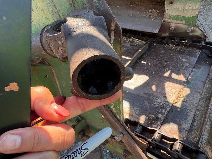 john-deere-115-image-13