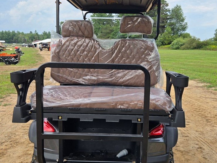 #2024-•-*grey*-assembled-sdlg80-4-person-golf-cart-image-3