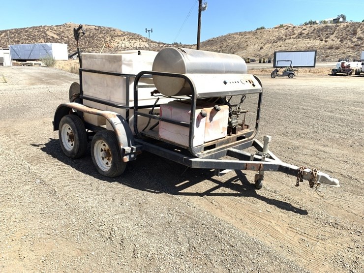 hydrotek-hot-water-pressure-washer-trailer,-image-2