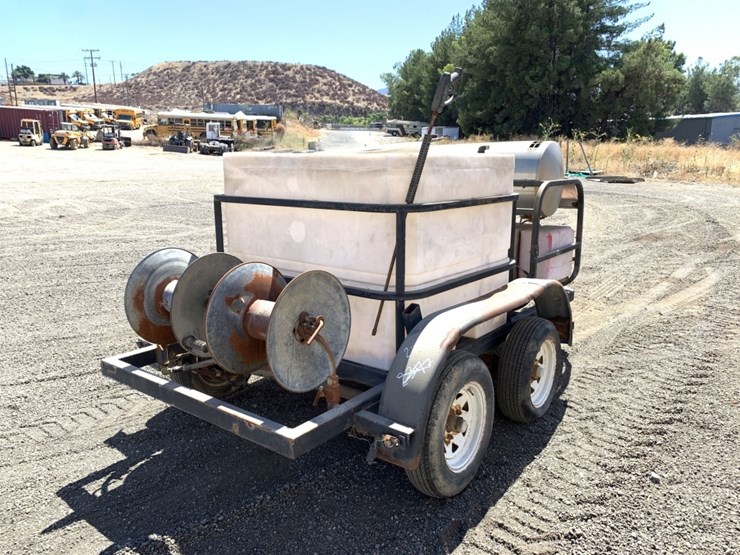 hydrotek-hot-water-pressure-washer-trailer,-image-3
