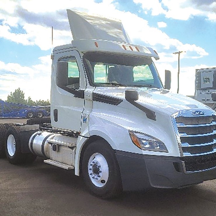 2019 FREIGHTLINER CASCADIA 126