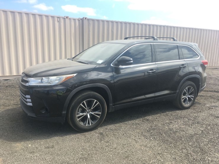 2019-toyota-highlander-image-1