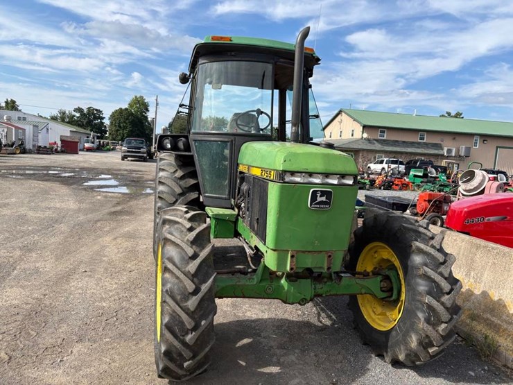 john-deere-2755-image-3