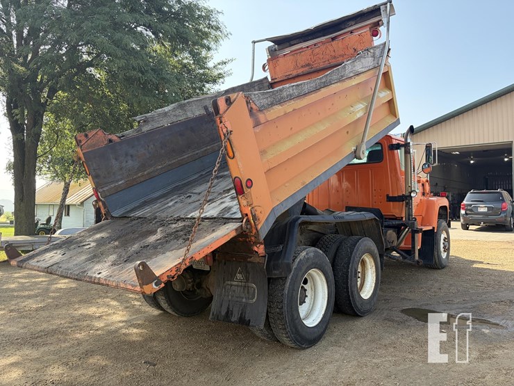 1996-ford-lt9000-image-5