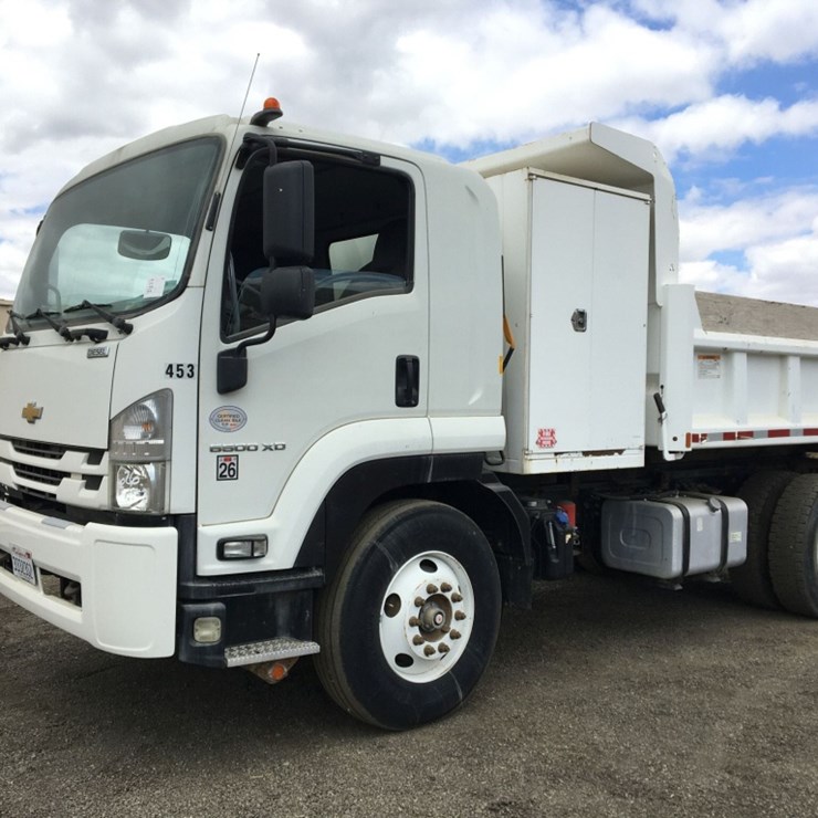 2019 Chevrolet 6500XD Extended Cab Dump Truck,