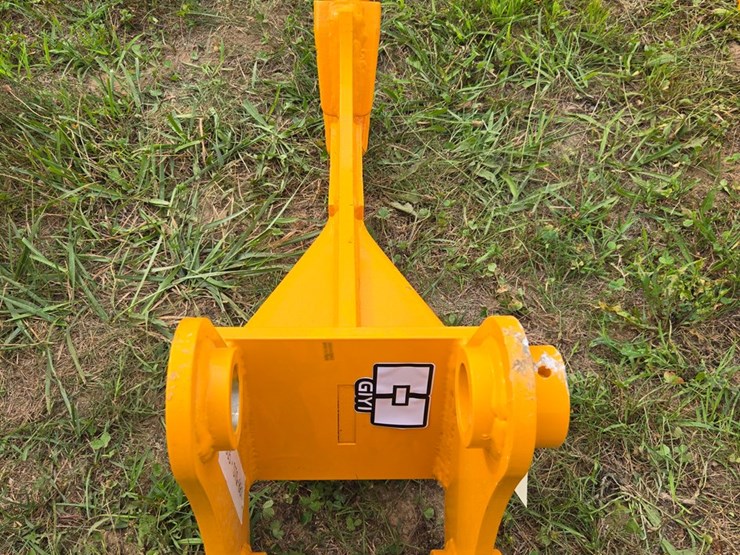 caterpillar-305-image-1