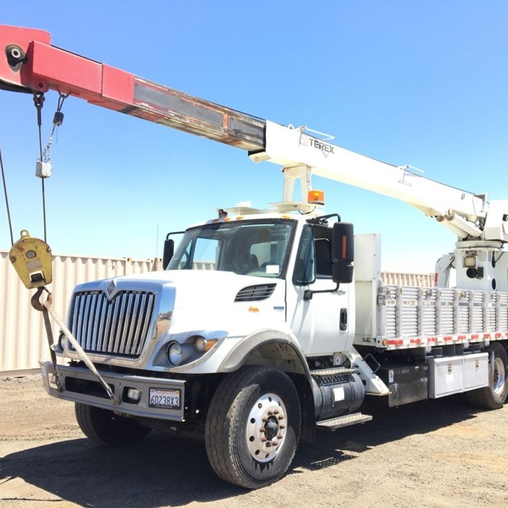 2008 INTERNATIONAL WORKSTAR 7500