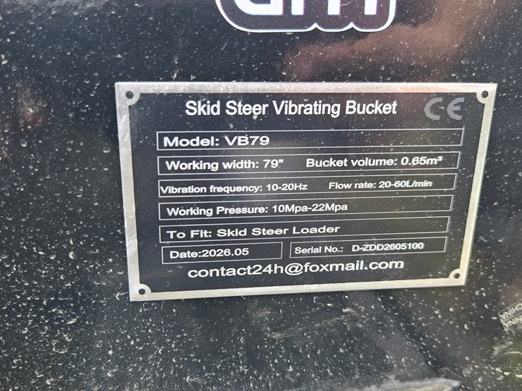 #2097-•-skid-steer-screening-bucket-image-4
