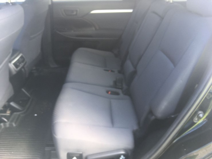 2019-toyota-highlander-image-11