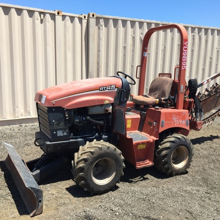 2014 DITCH WITCH RT45