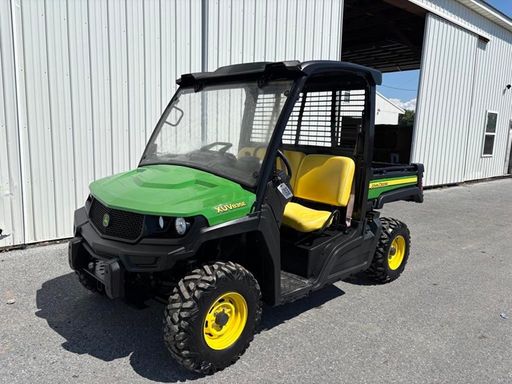 john-deere-gator-image-3