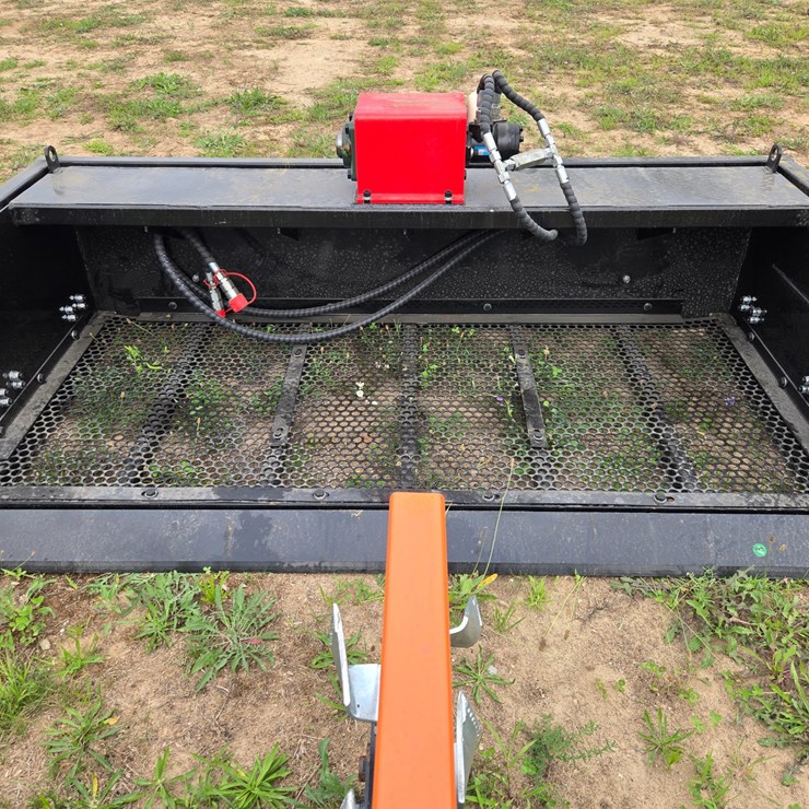 #2097 • Skid Steer Screening Bucket