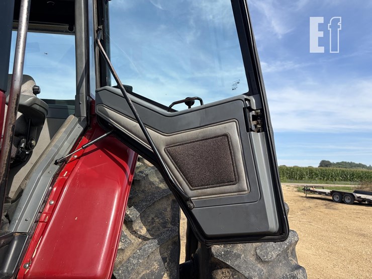 1992-case-ih-7110-image-33