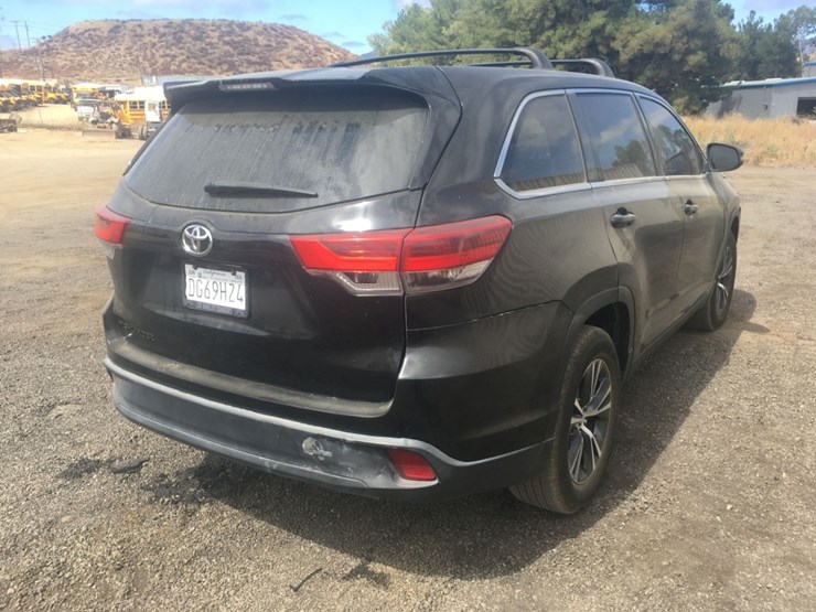 2019-toyota-highlander-image-3