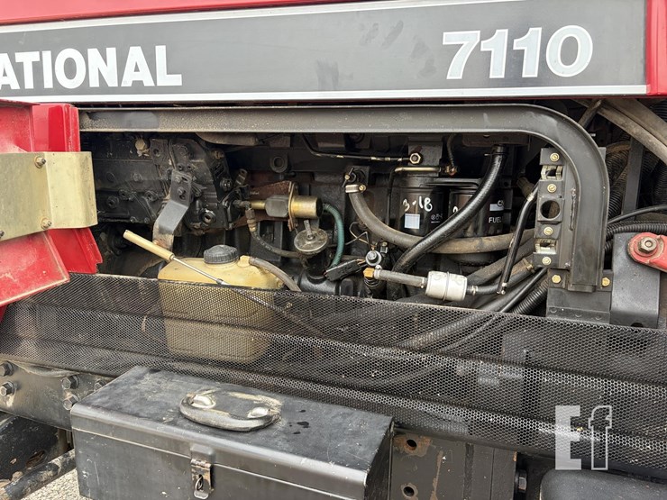 1991-case-ih-7110-image-16