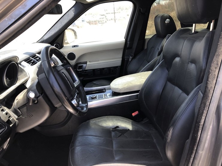 2014-land-rover-range-rover-image-6