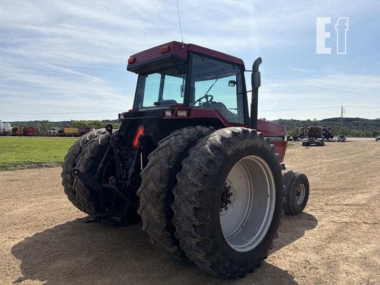 1992-case-ih-7110-image-5