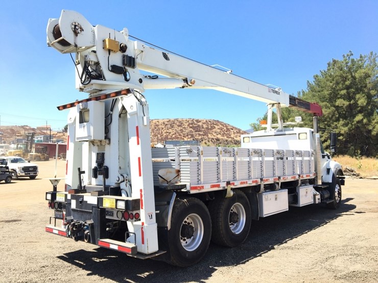 2008-international-workstar-7500-image-3