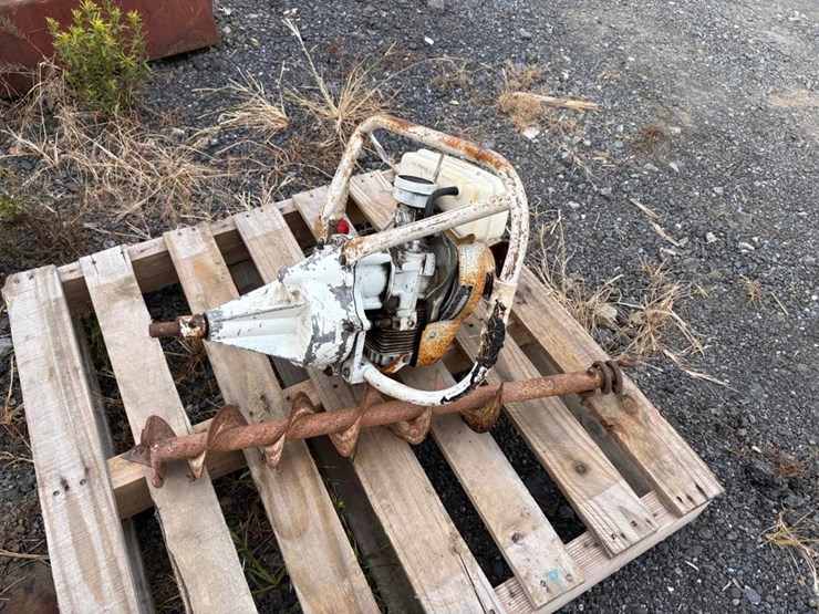 gas-post-hole-digger-image-3
