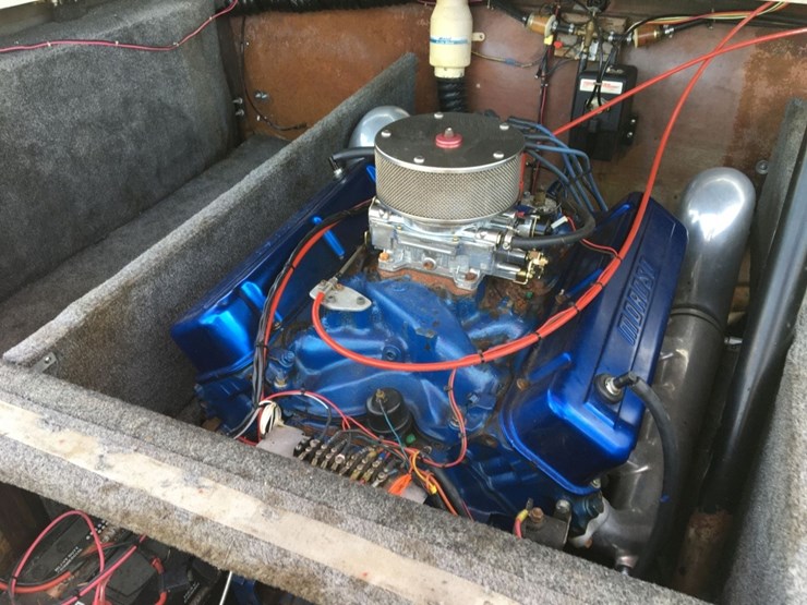 spectra-25ft-power-boat,-image-11