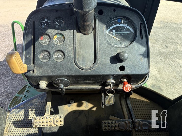 1977-john-deere-4430-image-24