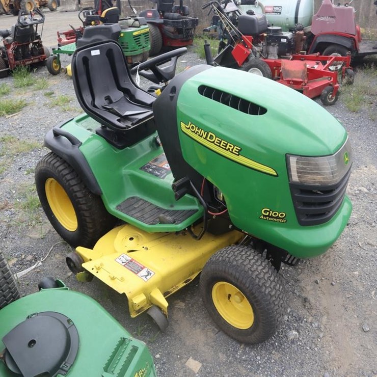 JOHN DEERE G100