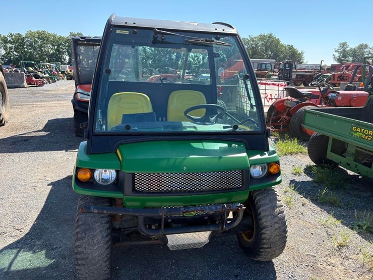 john-deere-gator-image-5