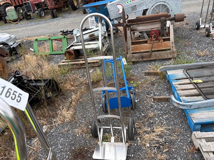 stainless-steel-hand-truck-image-1