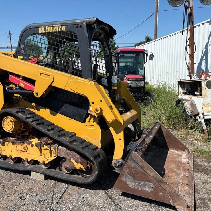 2018 CATERPILLAR 239D