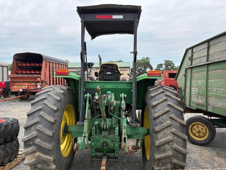 john-deere-6405-image-13