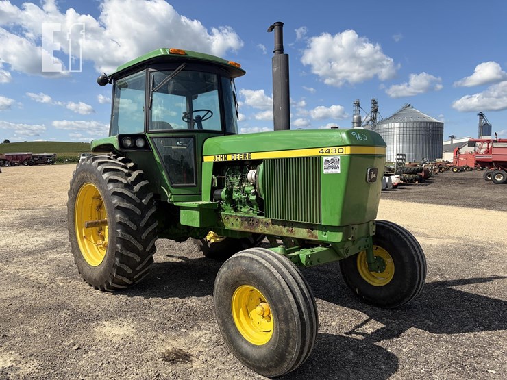 1977-john-deere-4430-image-7