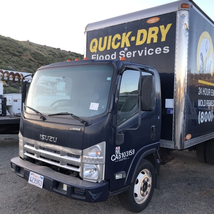 2008 ISUZU NPR HD