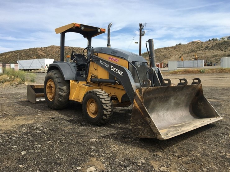 2017-deere-210lep-image-2