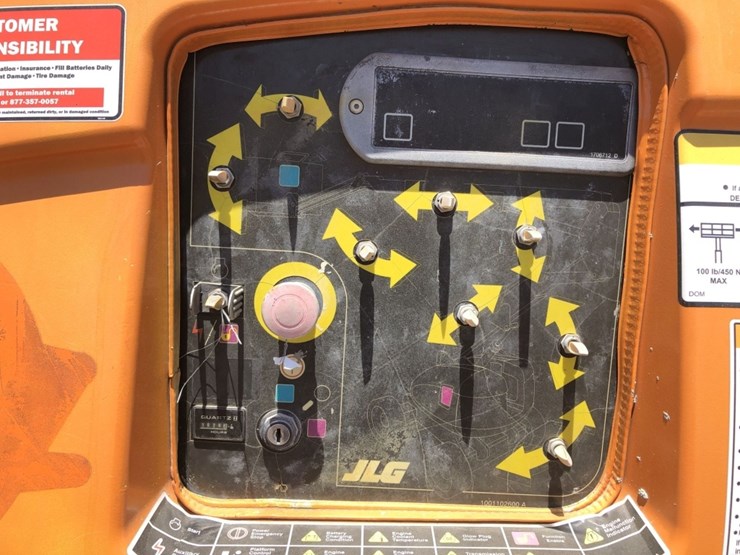 2014-jlg-600aj-image-8