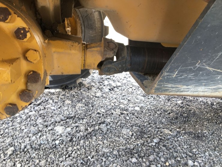 2017-deere-210lep-image-14