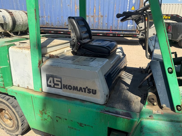 komatsu-fg45t-6-image-29