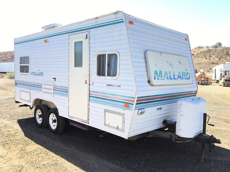 2000-fleetwood-mallard-19n-20ft-travel-trailer,-image-2