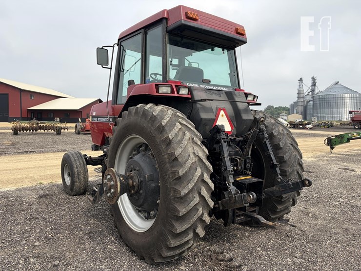 1991-case-ih-7110-image-3