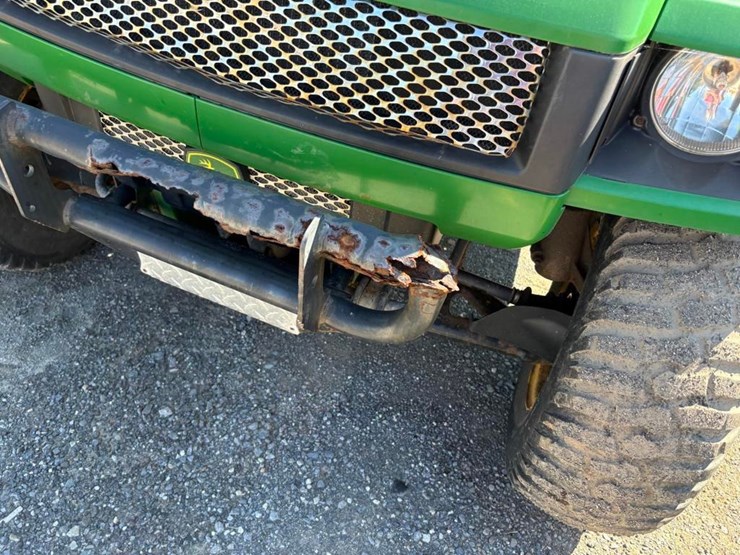 john-deere-gator-image-7