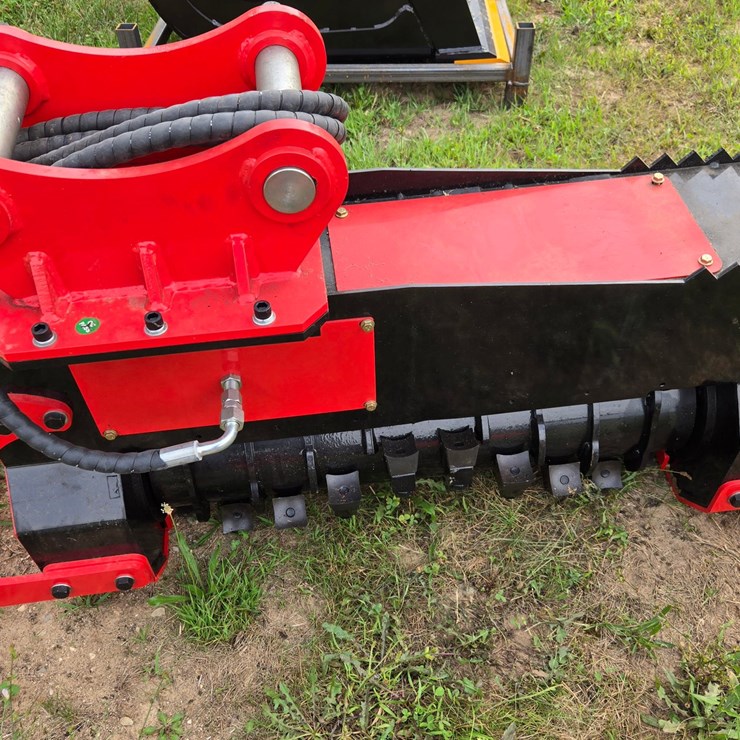 #2101 • Excavator Mulcher