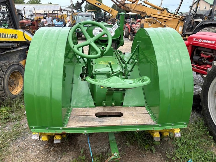 john-deere-d-image-9