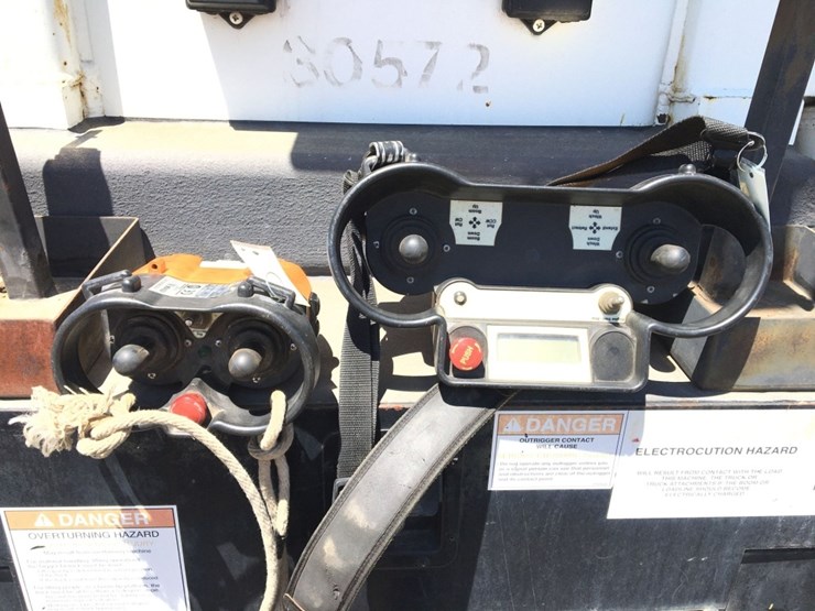 2008-international-workstar-7500-image-15
