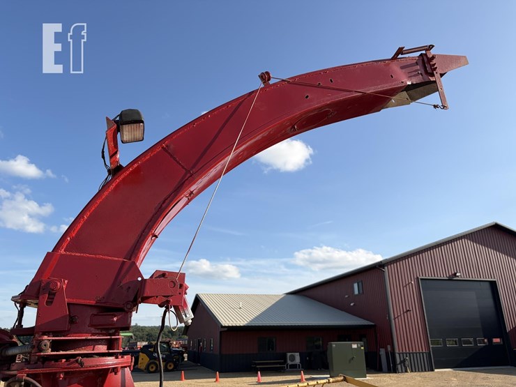 new-holland-900-image-15