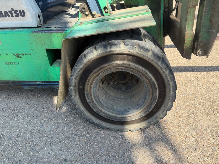 komatsu-fg45t-6-image-24